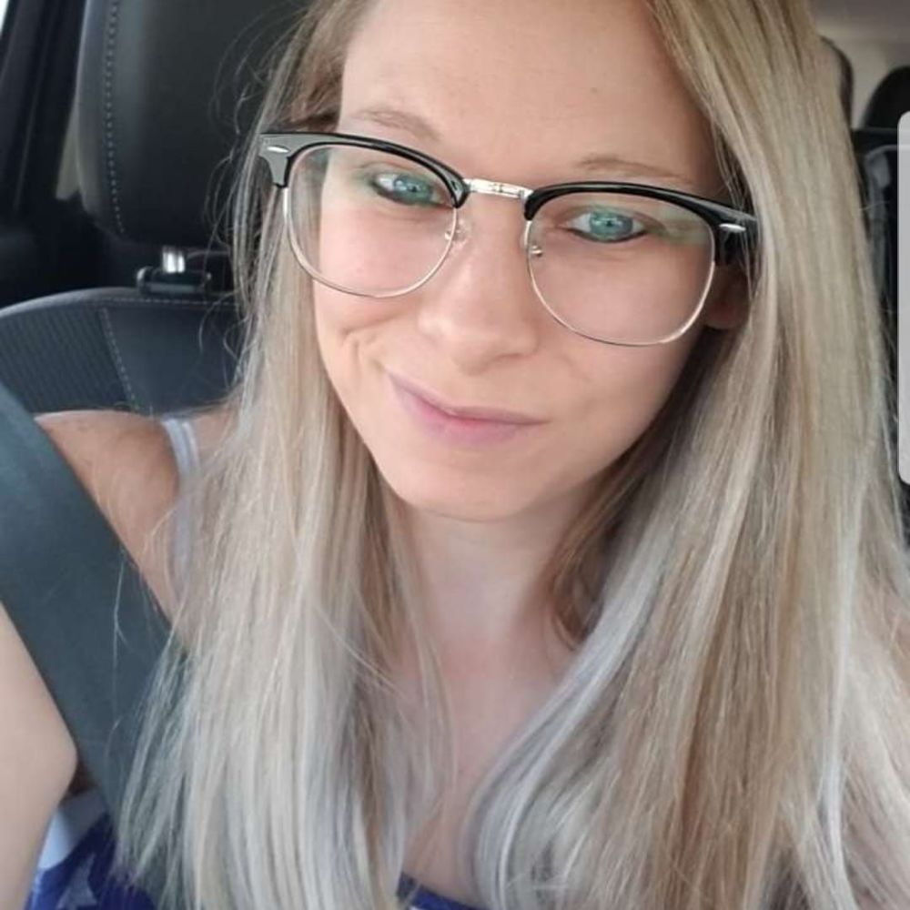 Meet your Posher, Ashley